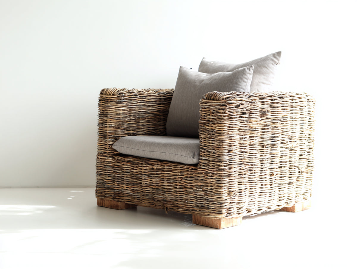 Sillones de ratán 94x90x84 cm - marrón natural y gris claro - diseño rústico con reposabrazos y asiento acolchado